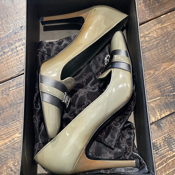 Gucci heels smoke grey 8+ authentic - Picture 10 of 12